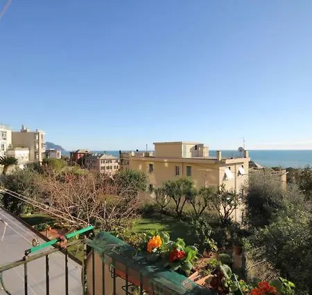 Apartment Vista Mare Oltre I Parchi Genua