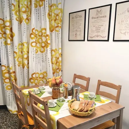 Vista Mare Oltre I Parchi דירה *
